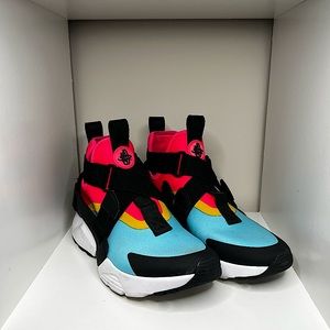 Women’s Nike Air Huarache City Multi-Color